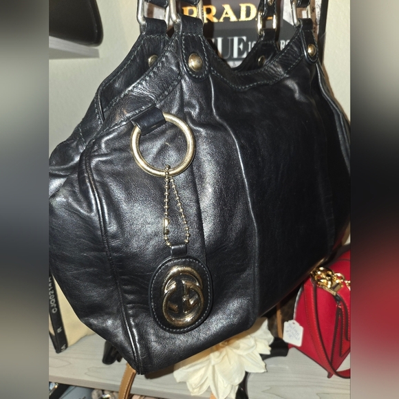 Gucci Sukey Black Leather Hobo Shoulder Bag with Gold Hardware - Picture 9 of 13